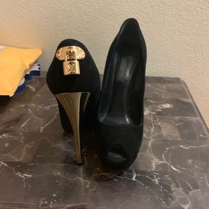 100% Authentic Louis Vuitton